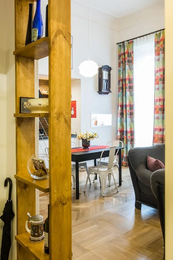 New Apartment On Rustaveli Avenue Tbilisi Gruzie
