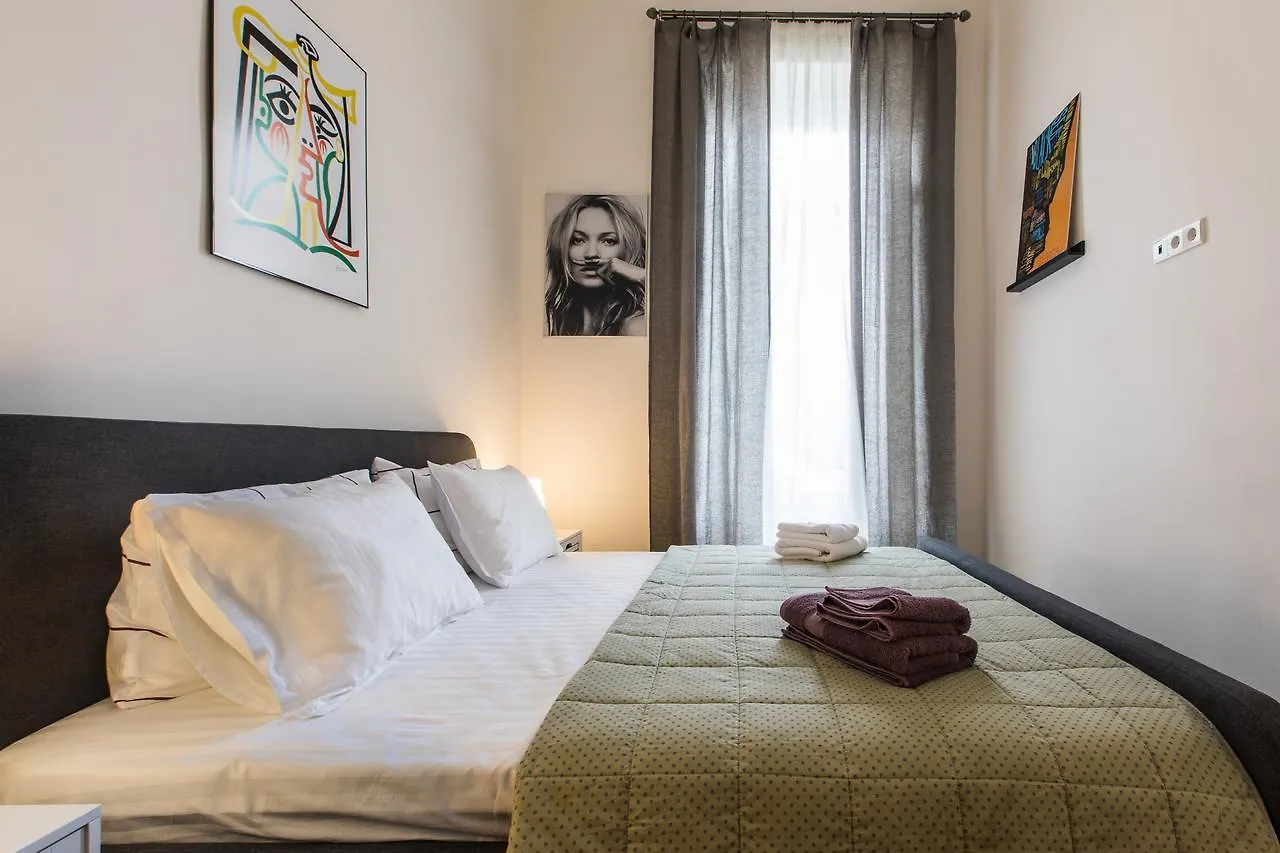 New Apartment On Rustaveli Avenue Tbilisi