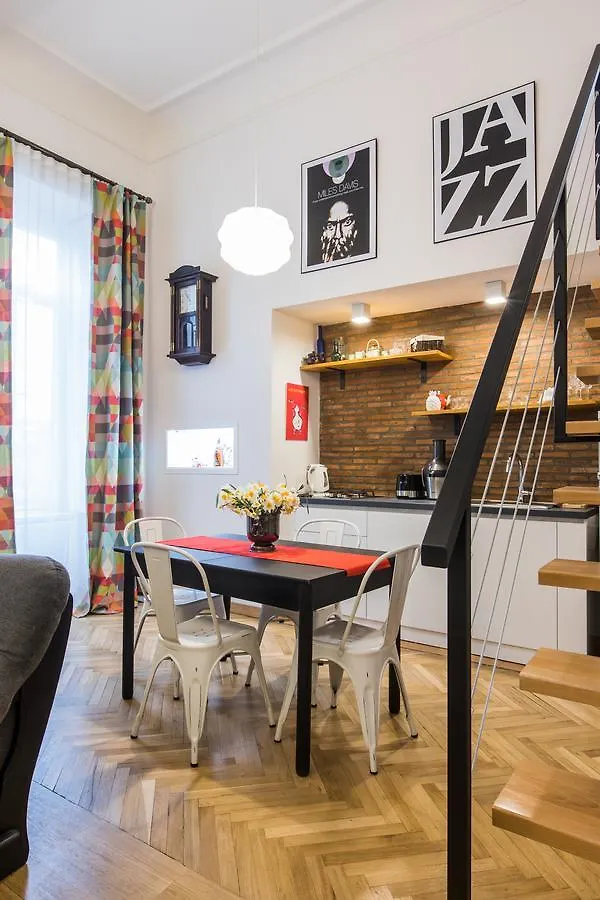 New Apartment On Rustaveli Avenue Tbilisi