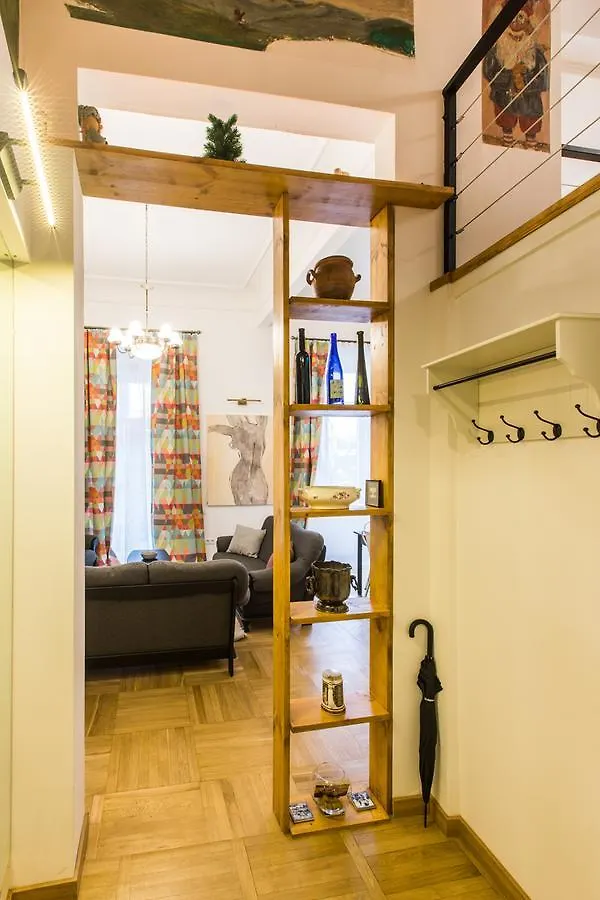 New Apartment On Rustaveli Avenue Tbilisi Gruzie